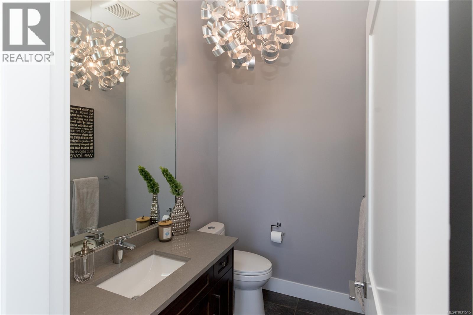 3408 Robson Pl - 34