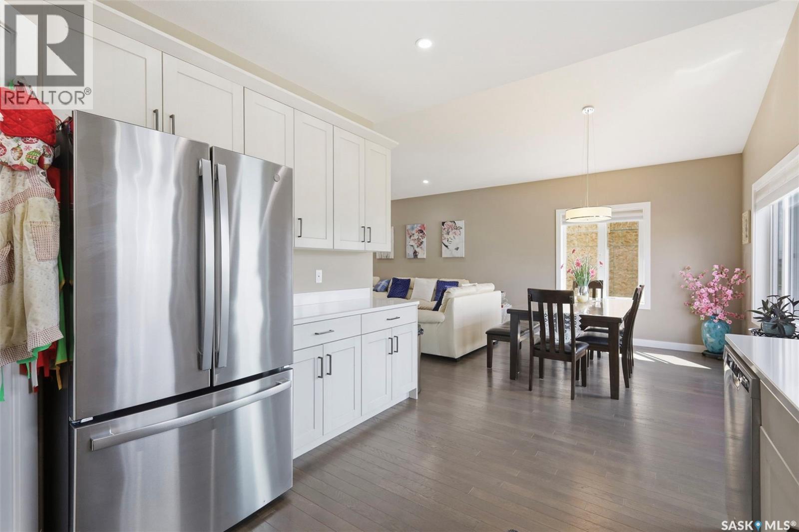 211 Baltzan BOULEVARD - 14