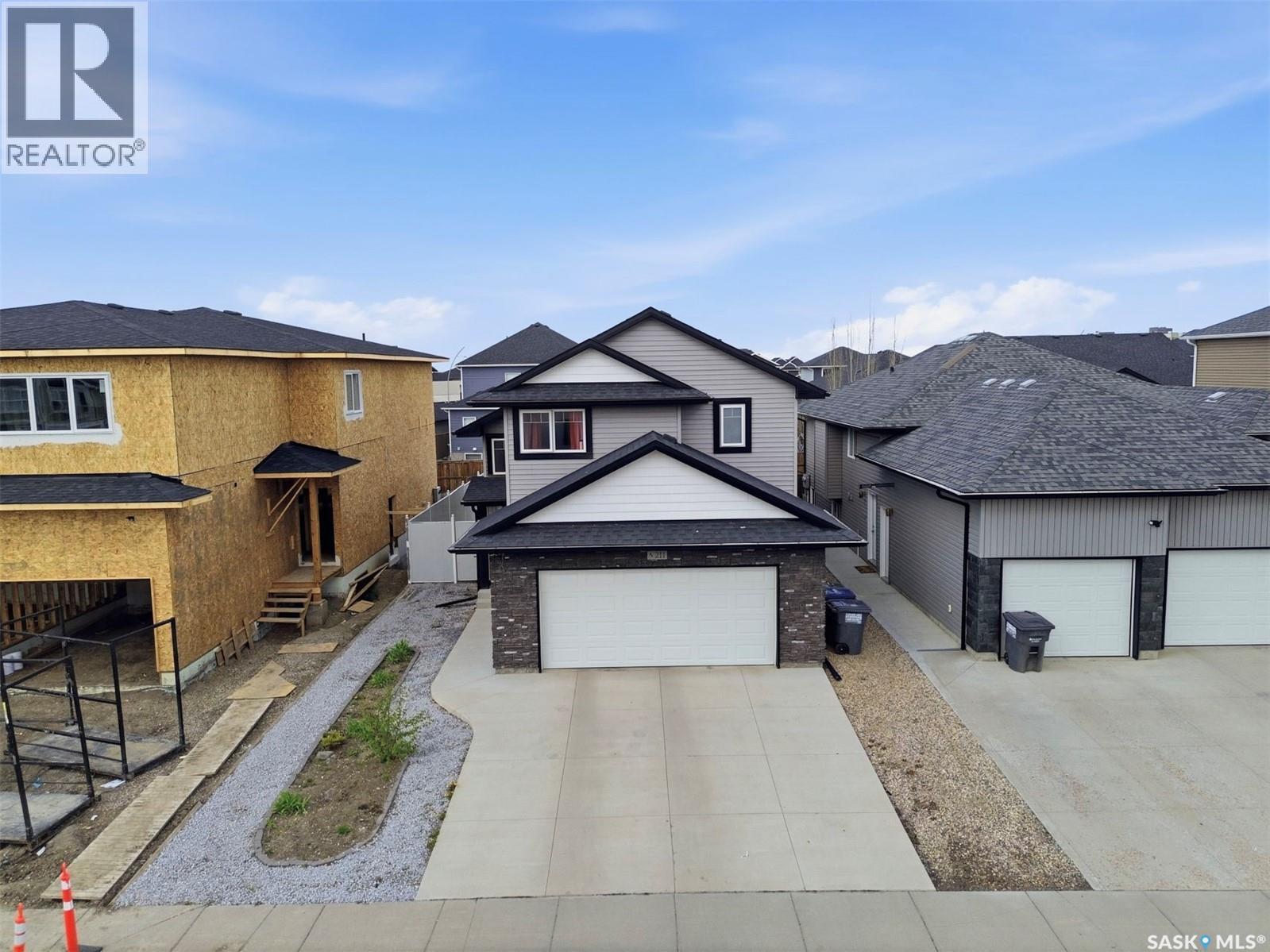 211 Baltzan BOULEVARD - 4