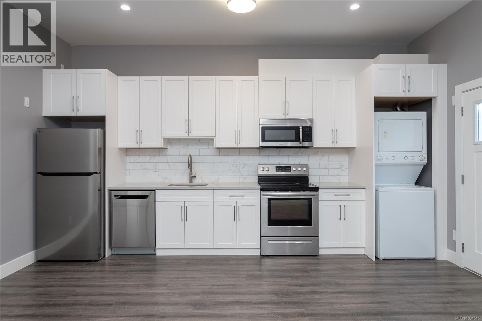3408 Robson Pl - 37