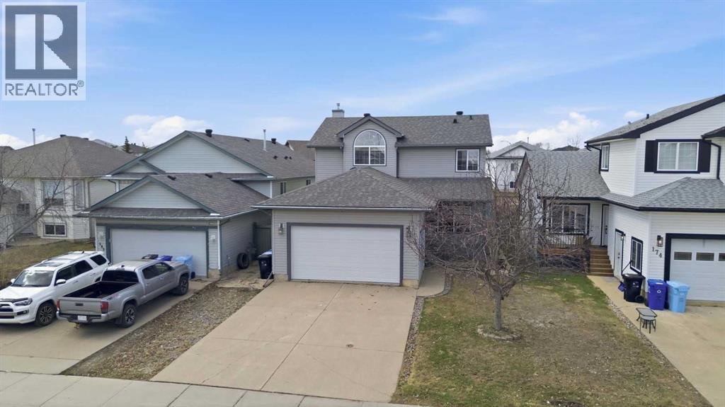 178 ST. LAURENT Way - 1