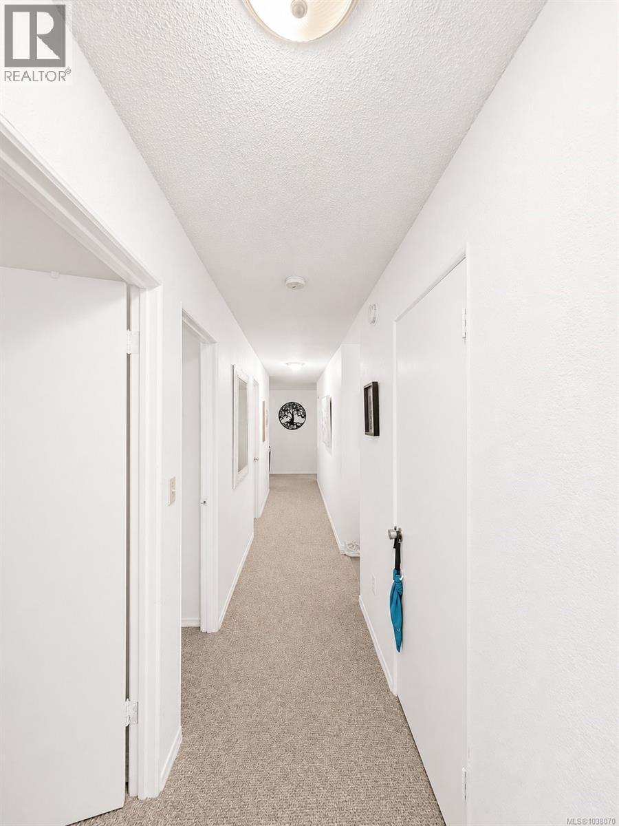 #205 7450 Rupert St - 10
