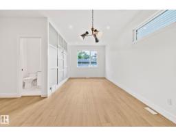 11138 126 St E Nw, Edmonton, AB T5M0P9 Photo 13