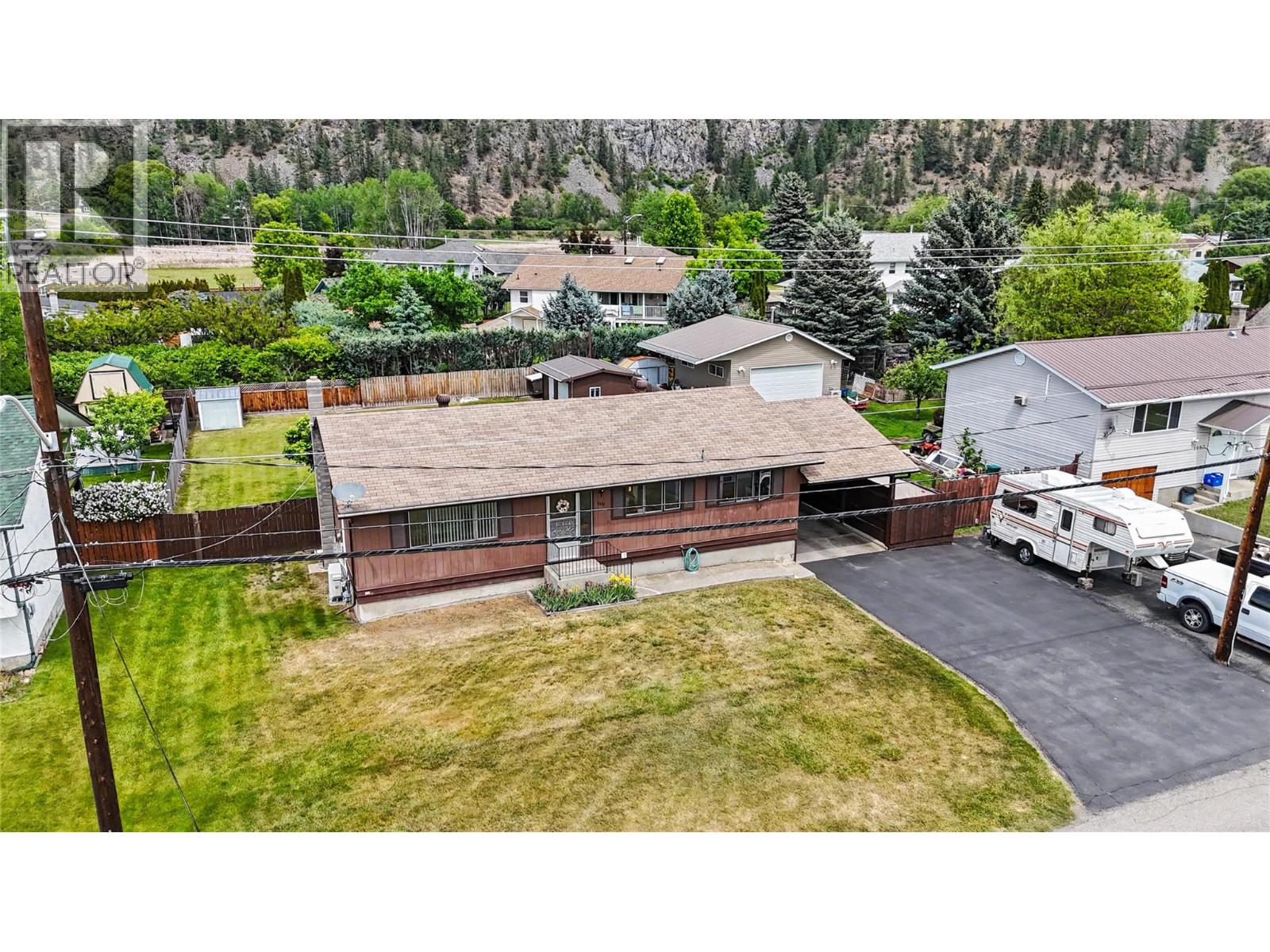 1677 77th Avenue - 5