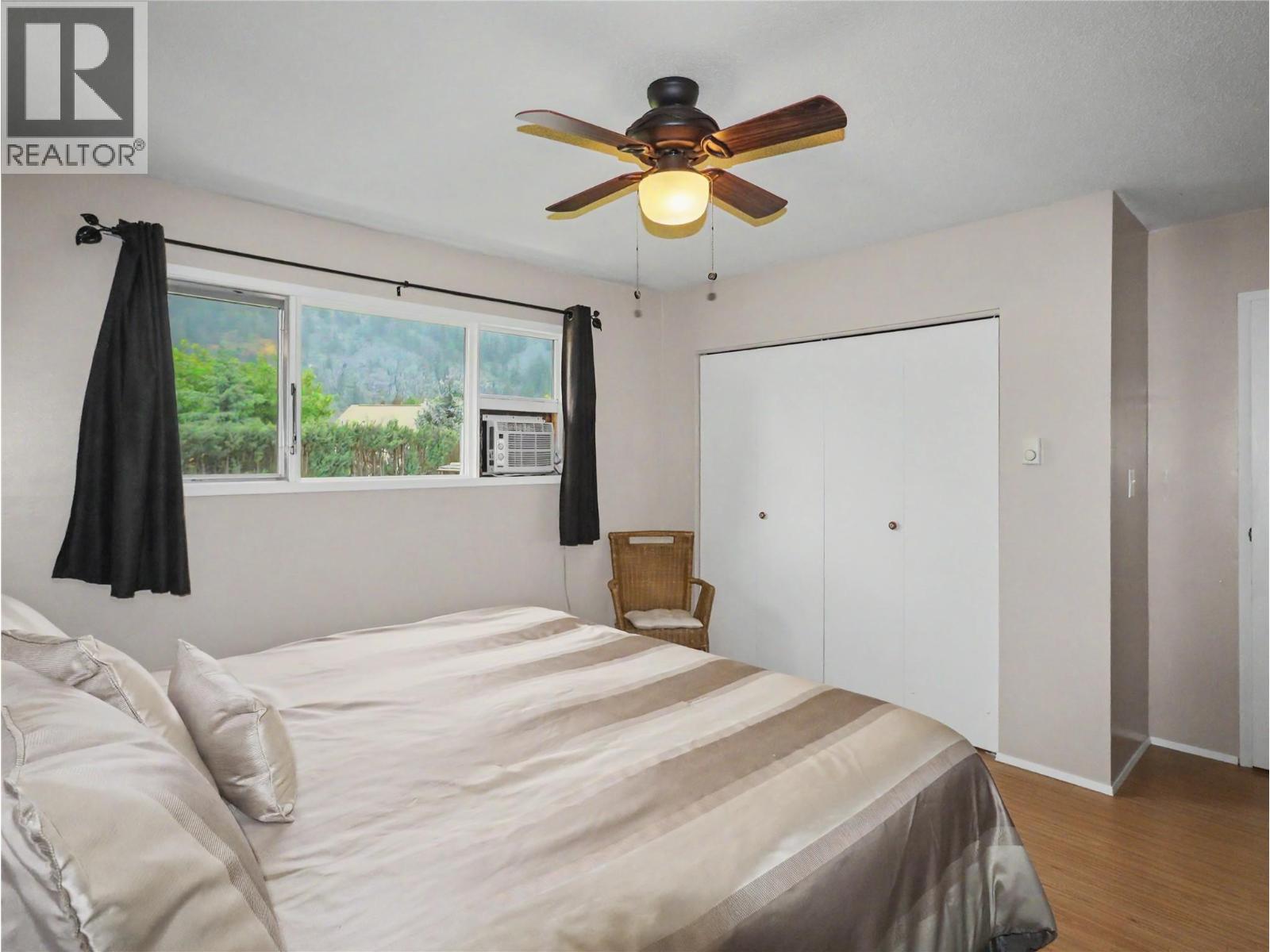 1677 77th Avenue - 15