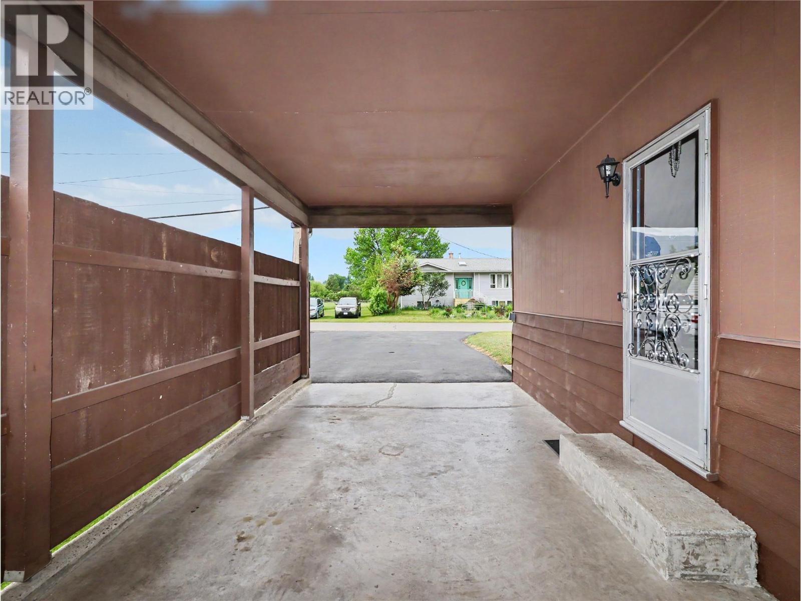 1677 77th Avenue - 40