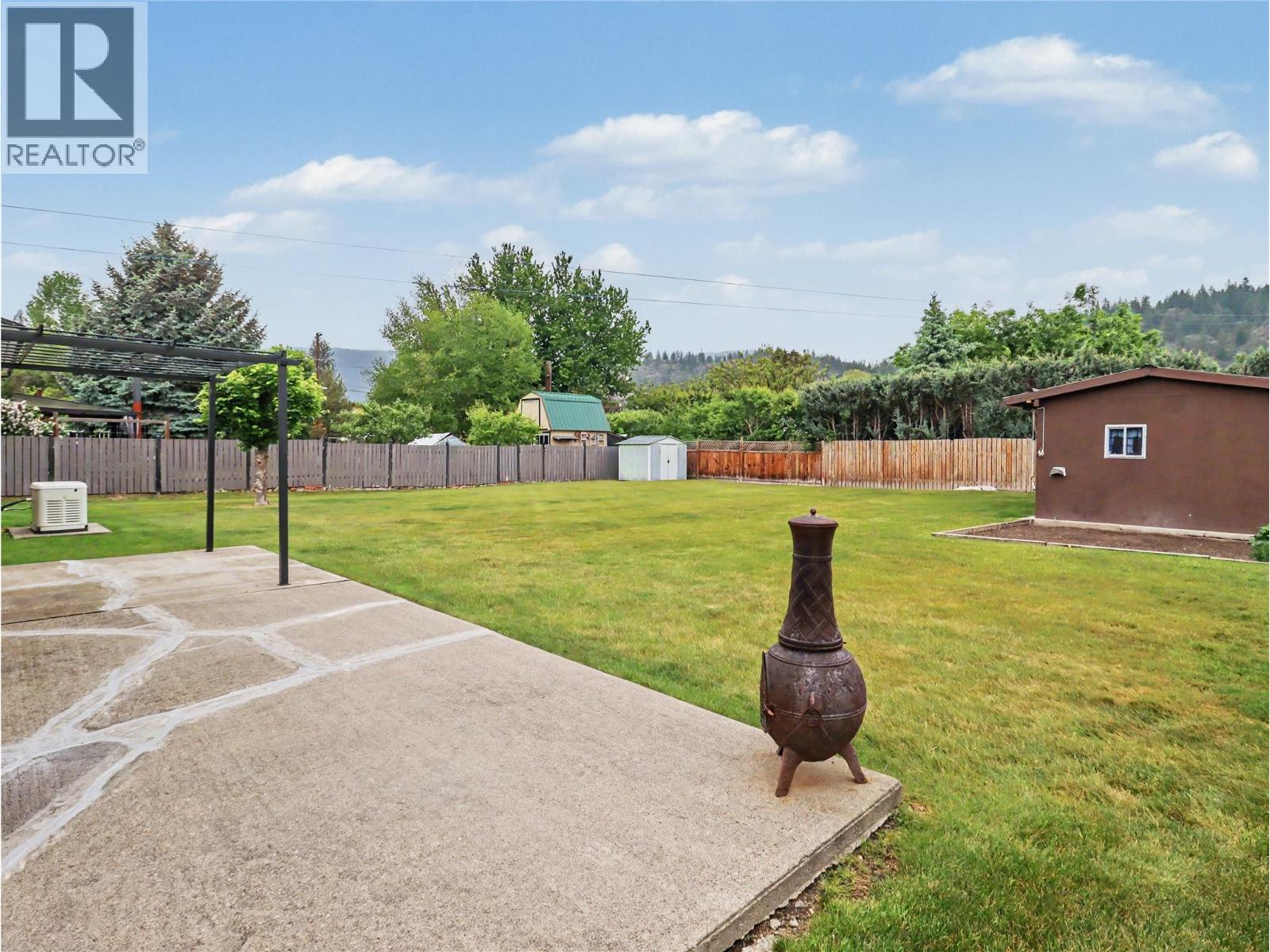 1677 77th Avenue - 32