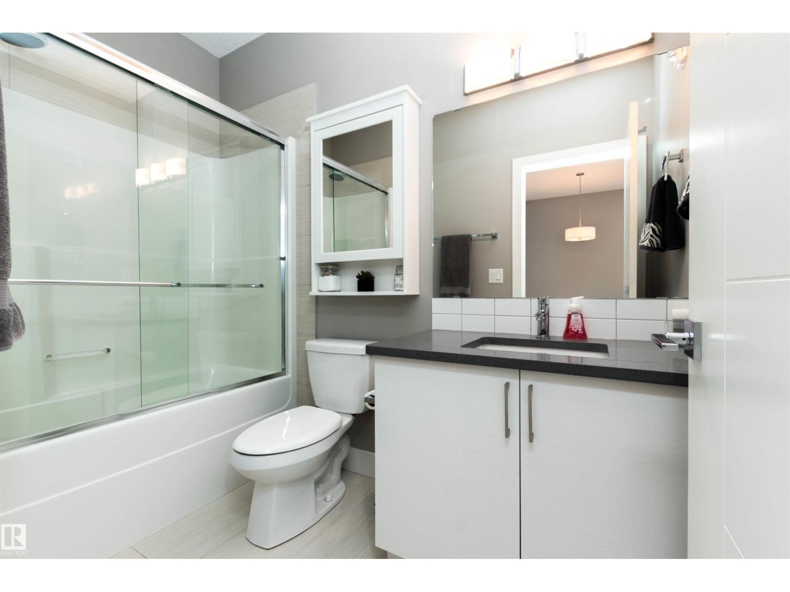 #105 10006 83 AV NW - 18