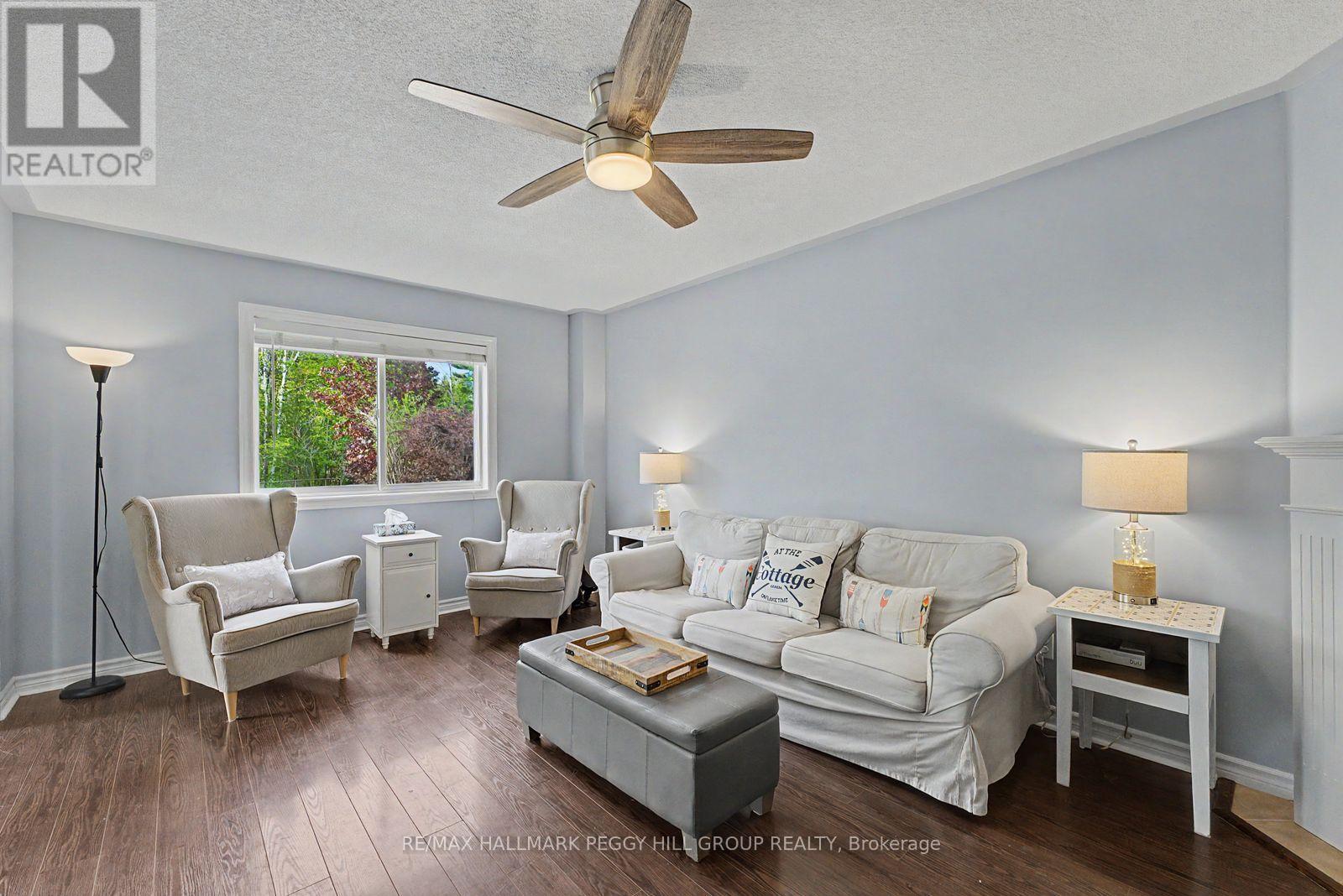 26 KENWELL CRESCENT - 11