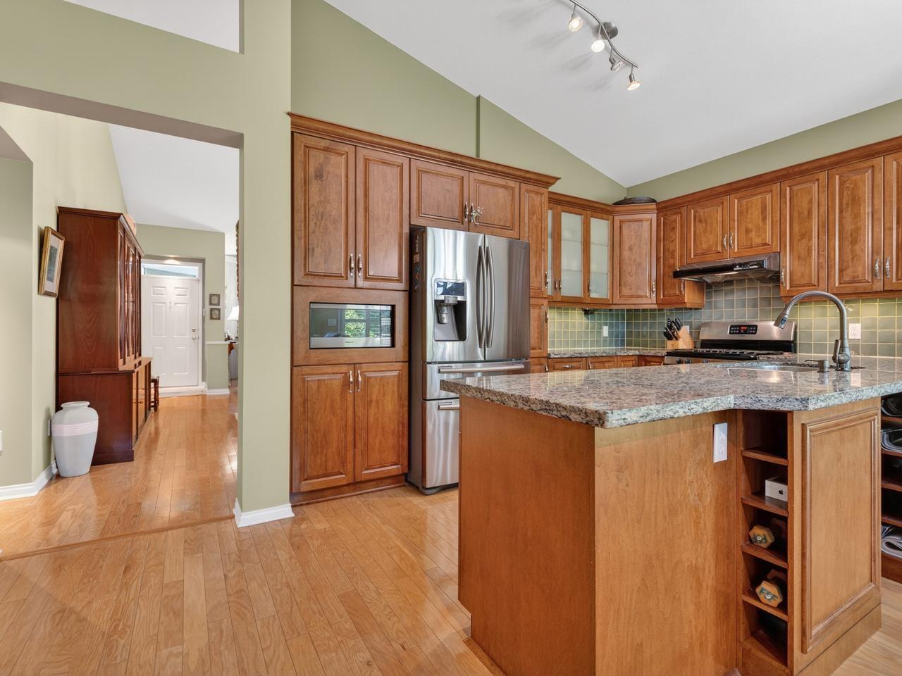 2 Bed, 2 Bath House for Sale in Surrey – 7 15020 27A AVENUE, Surrey – MLS# R3128636 - Image 14