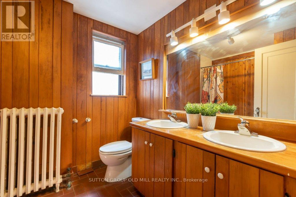 19 BIGGAR AVENUE - 24