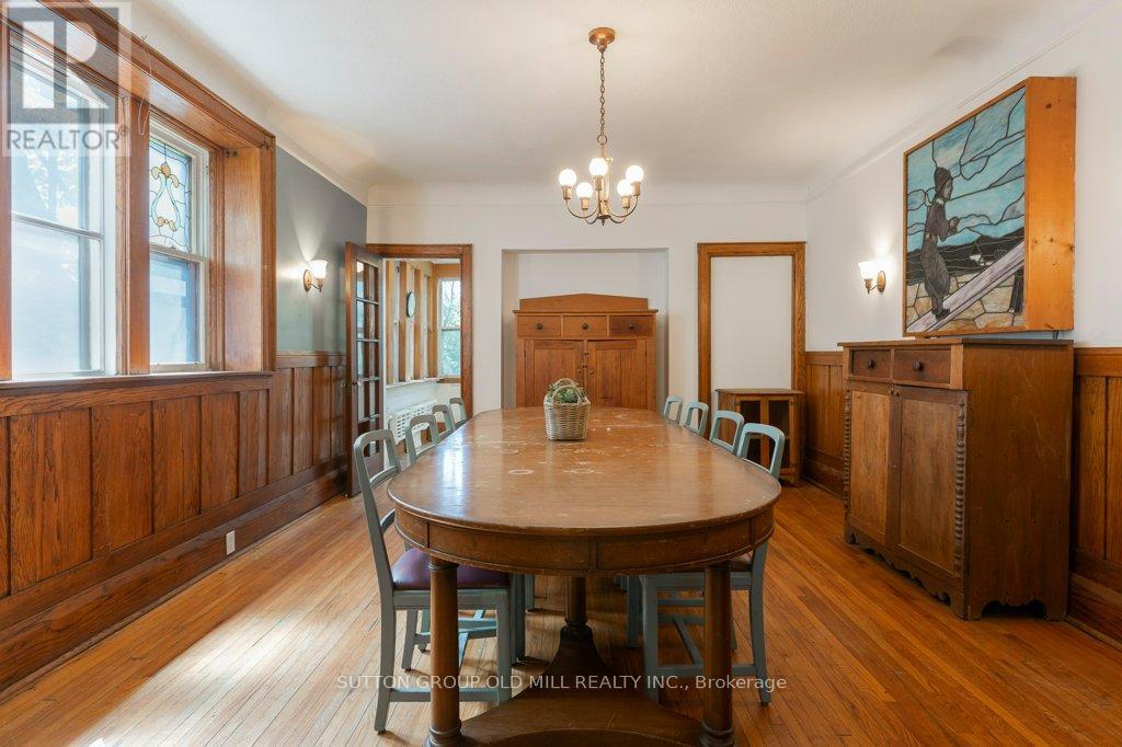 19 BIGGAR AVENUE - 8