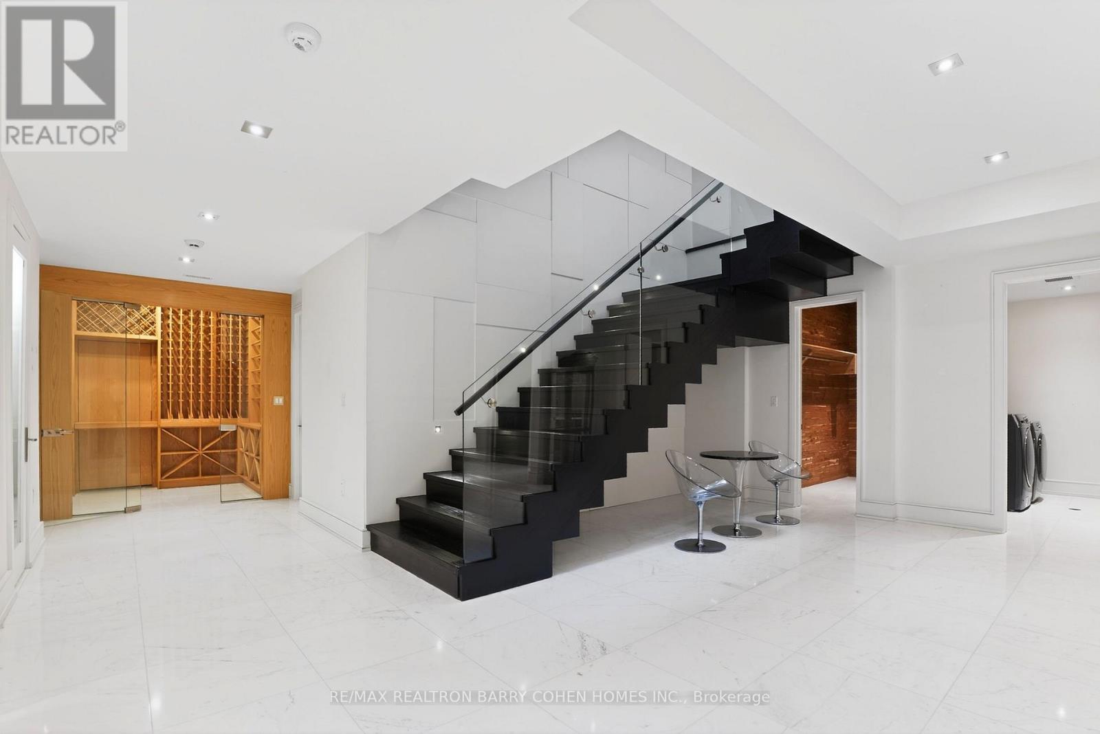 29 JUNEWOOD CRESCENT - 25
