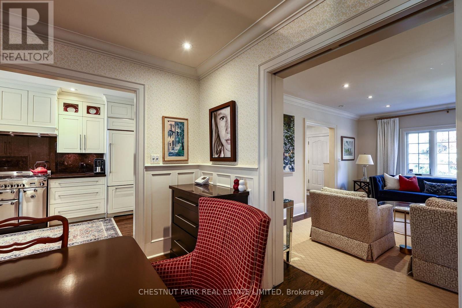 111 GLENVIEW AVENUE - 11