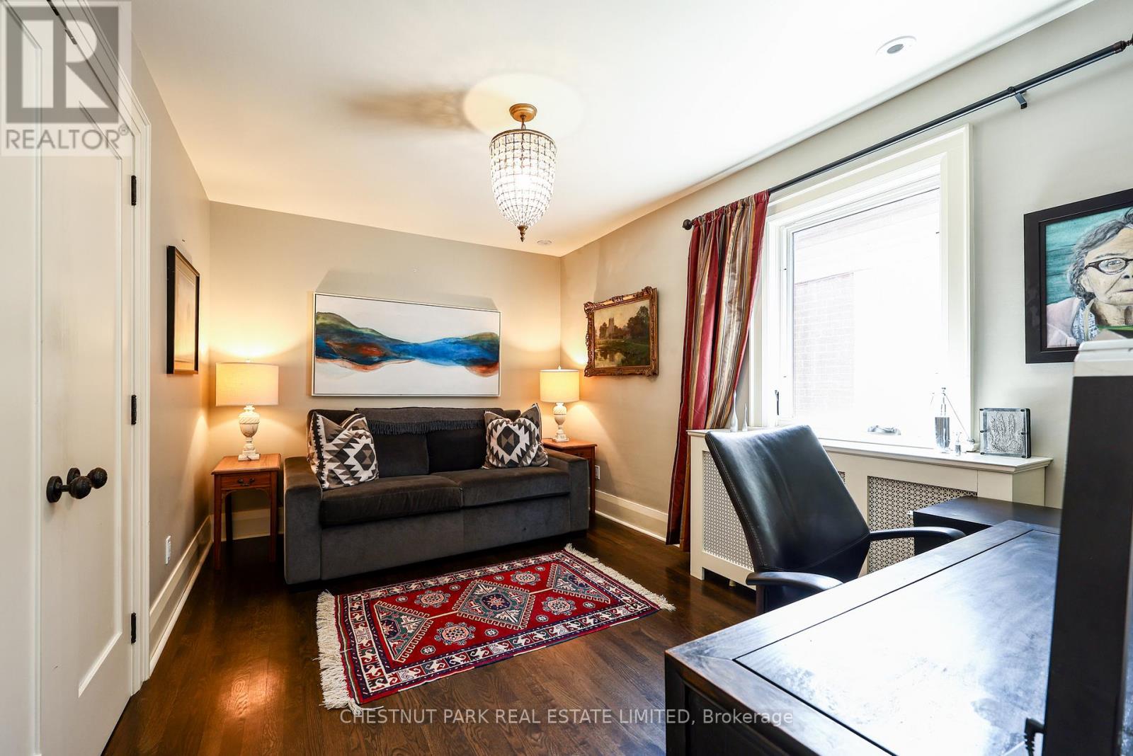 111 GLENVIEW AVENUE - 22