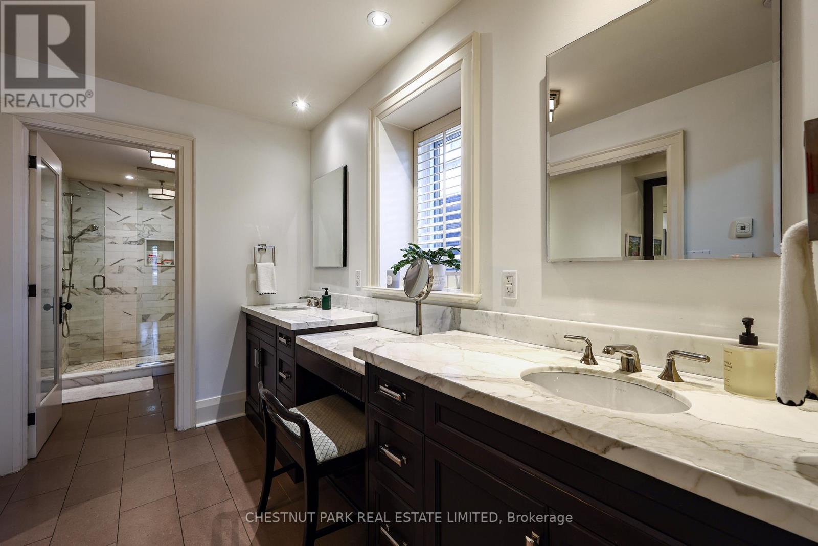 111 GLENVIEW AVENUE - 28