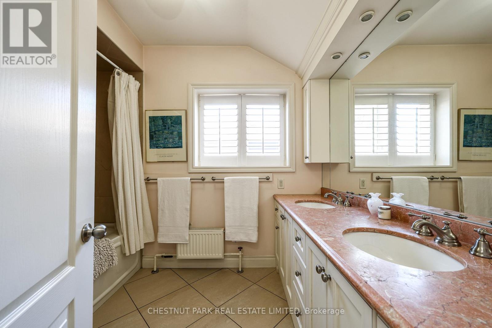 111 GLENVIEW AVENUE - 37