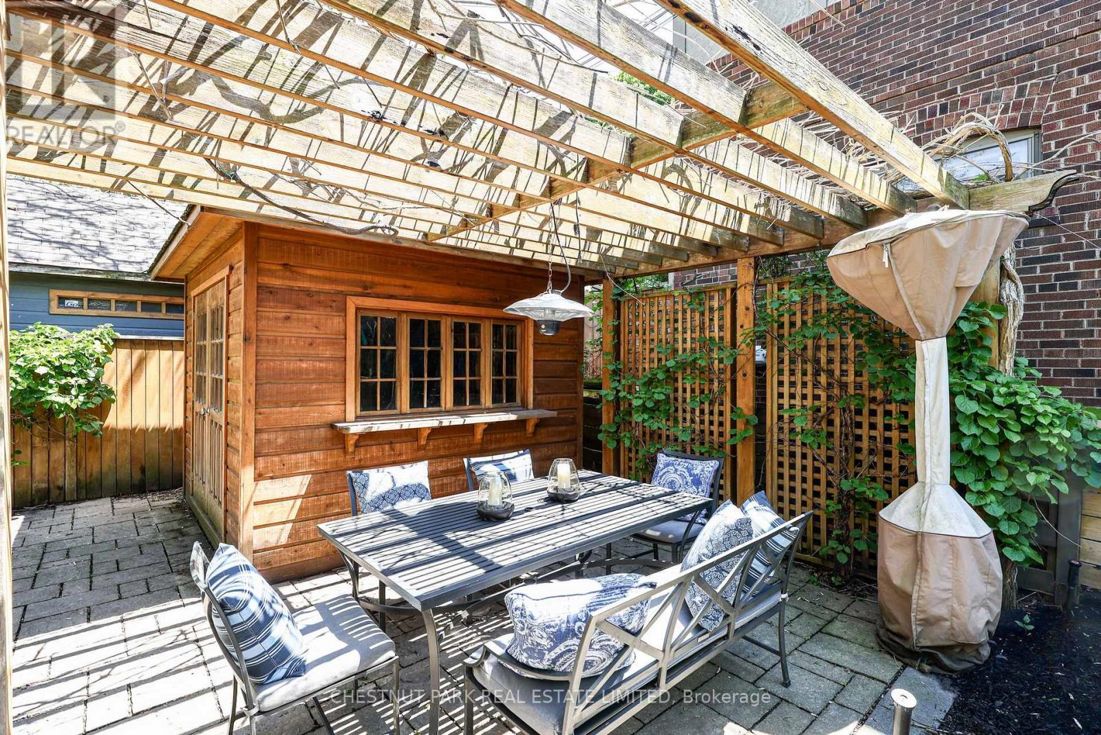 111 GLENVIEW AVENUE - 49