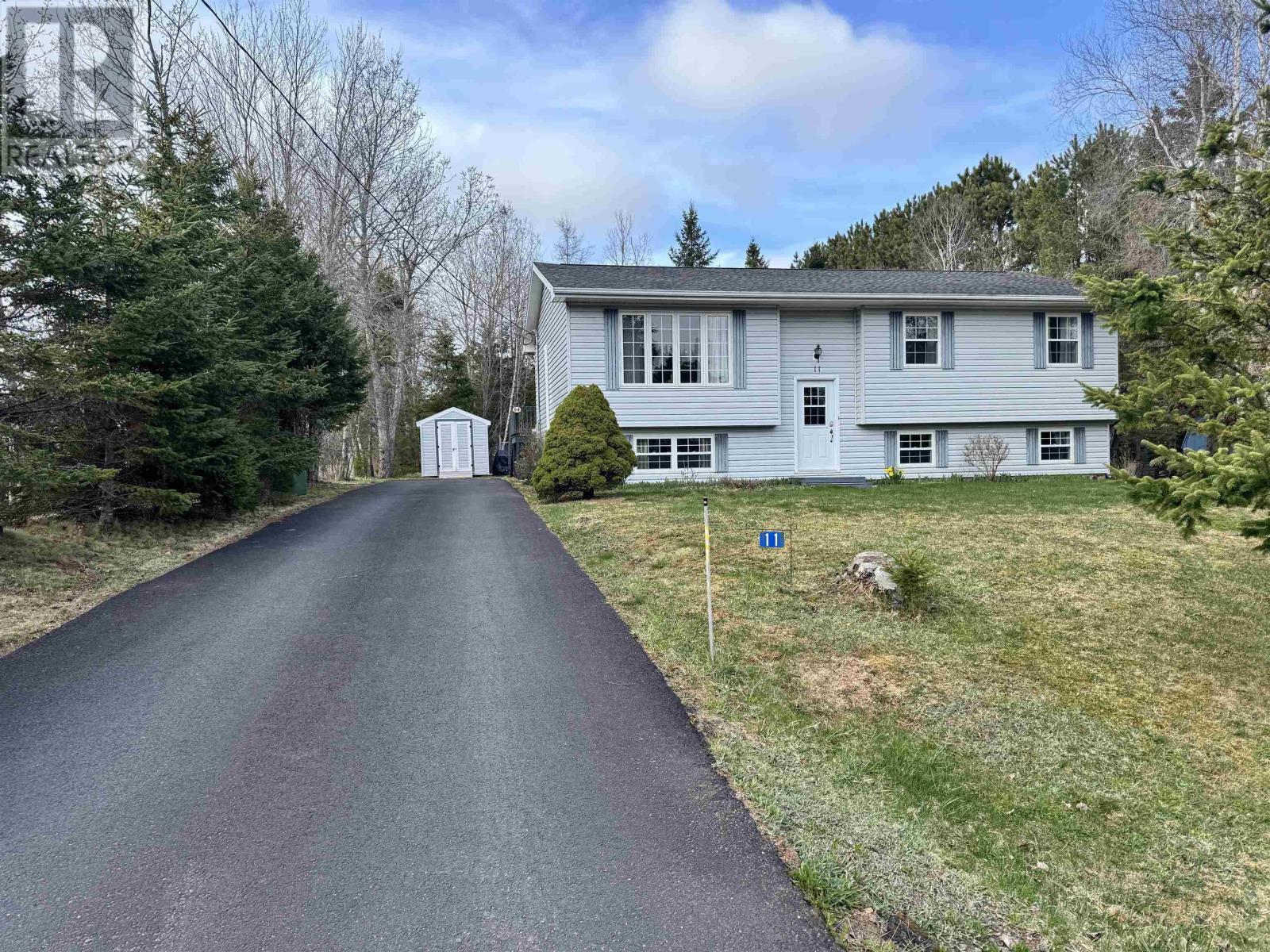 11 Vernon Street - Image 2