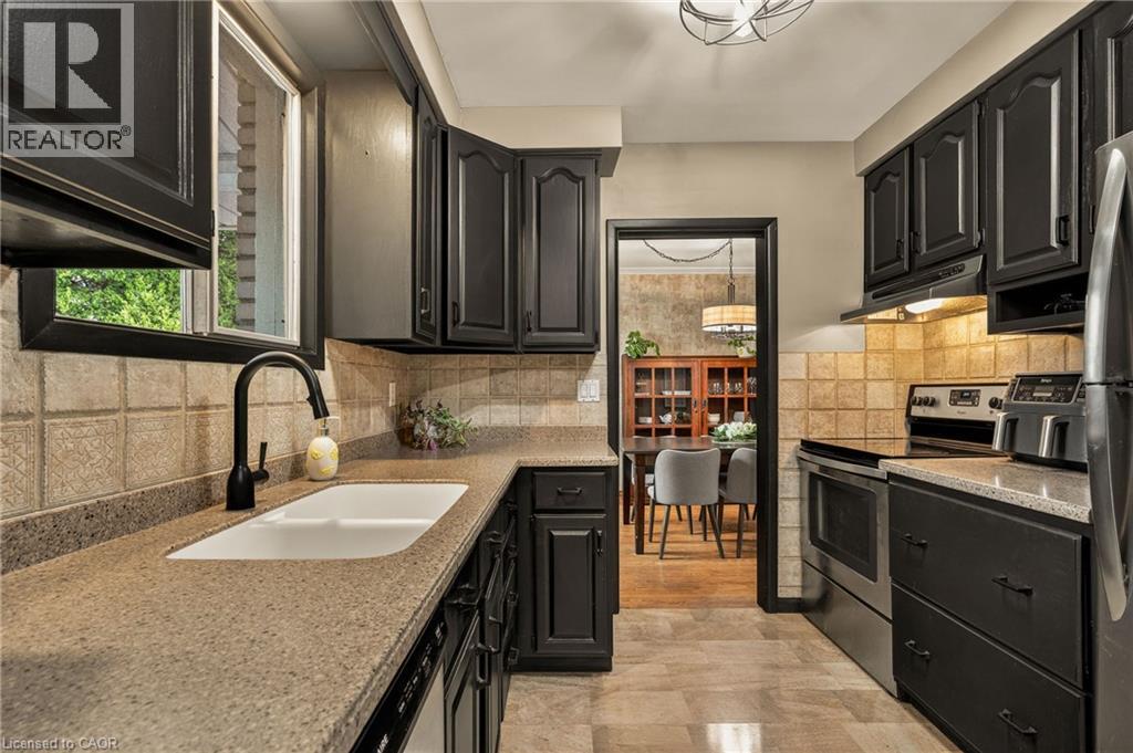 5119 CHERRYHILL Crescent - 10
