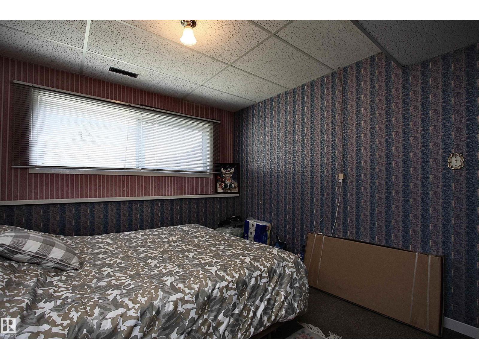 13315 136 ST NW - 36
