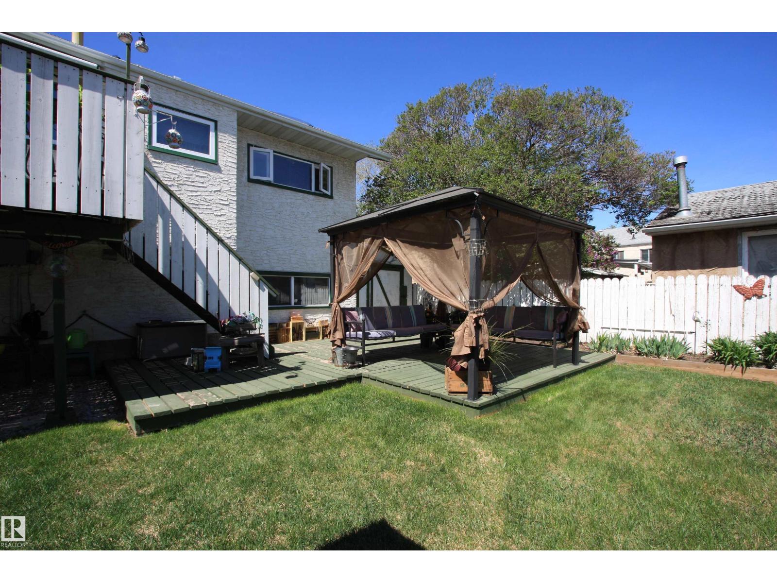 13315 136 ST NW - 40