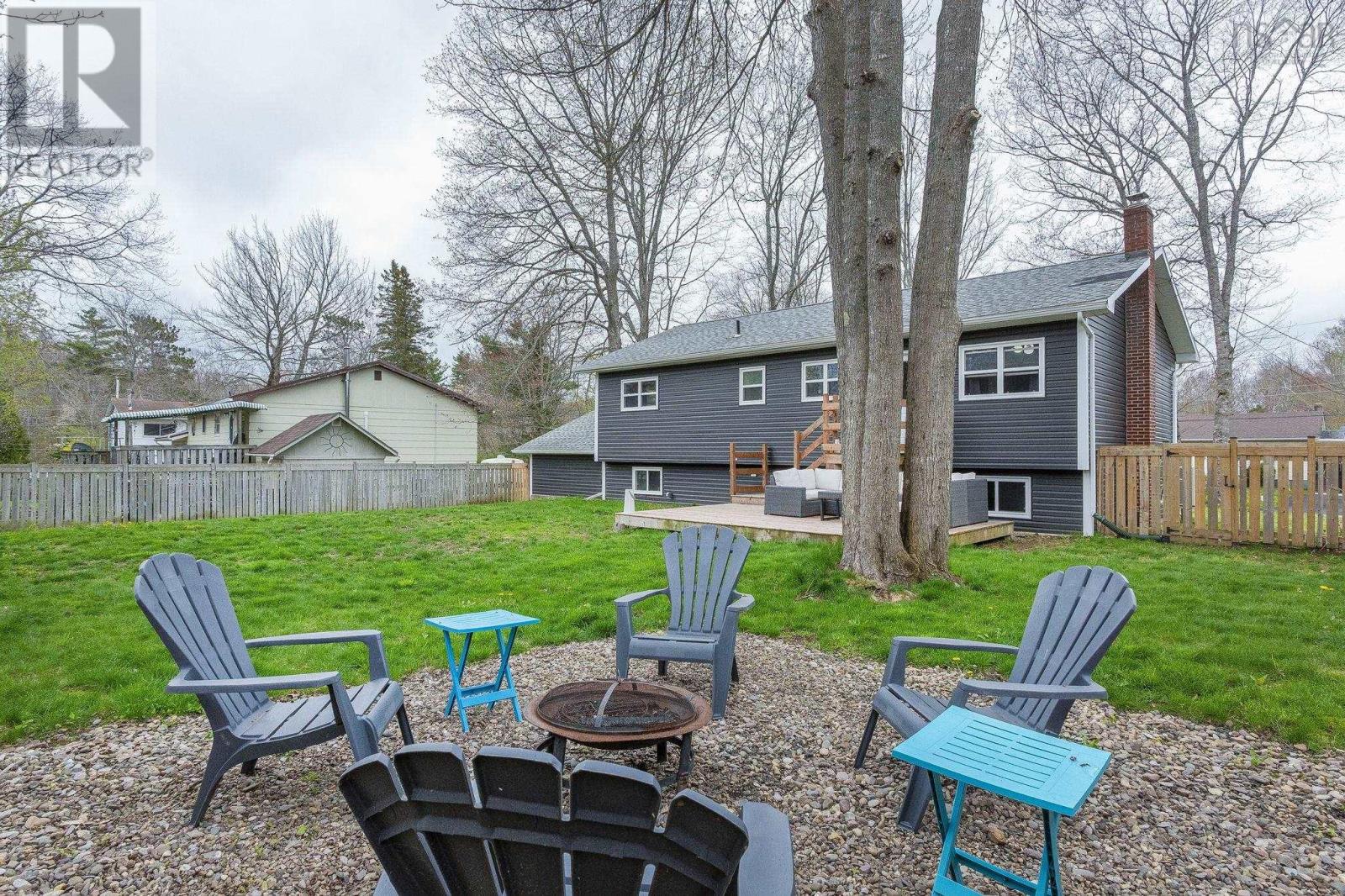874 Dalmation Drive - Image 2
