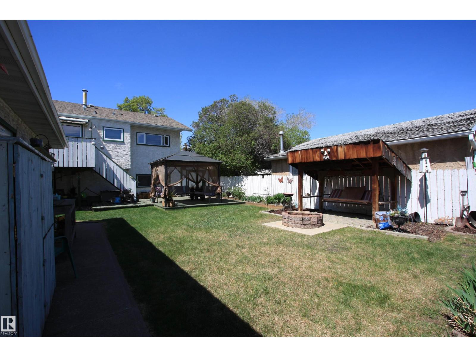 13315 136 ST NW - 45
