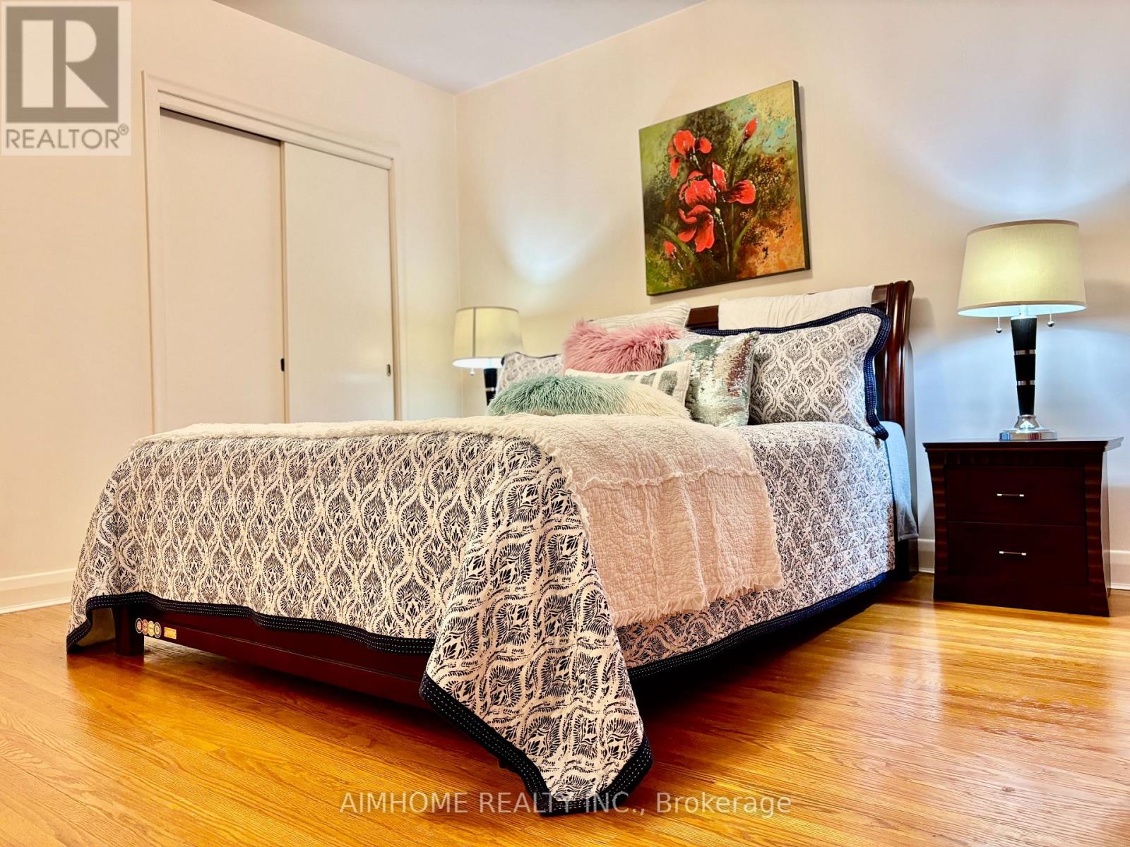 12 CANHAM CRESCENT - 15
