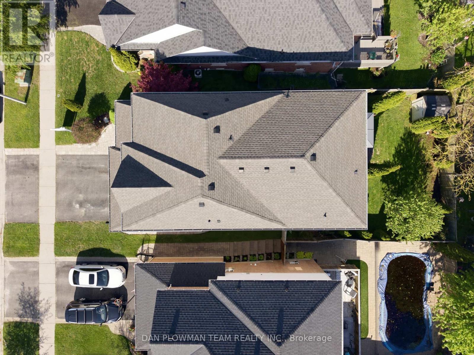 27 HOCKLEY AVENUE - 50