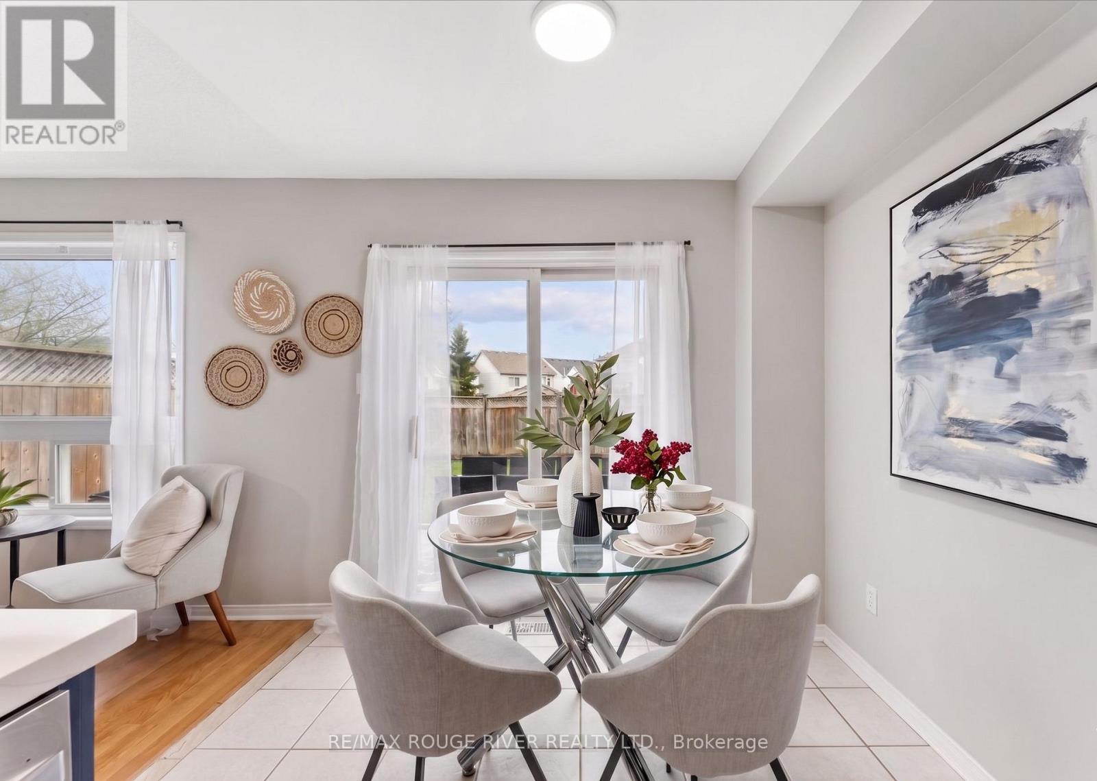 10 PLANTATION COURT - 7