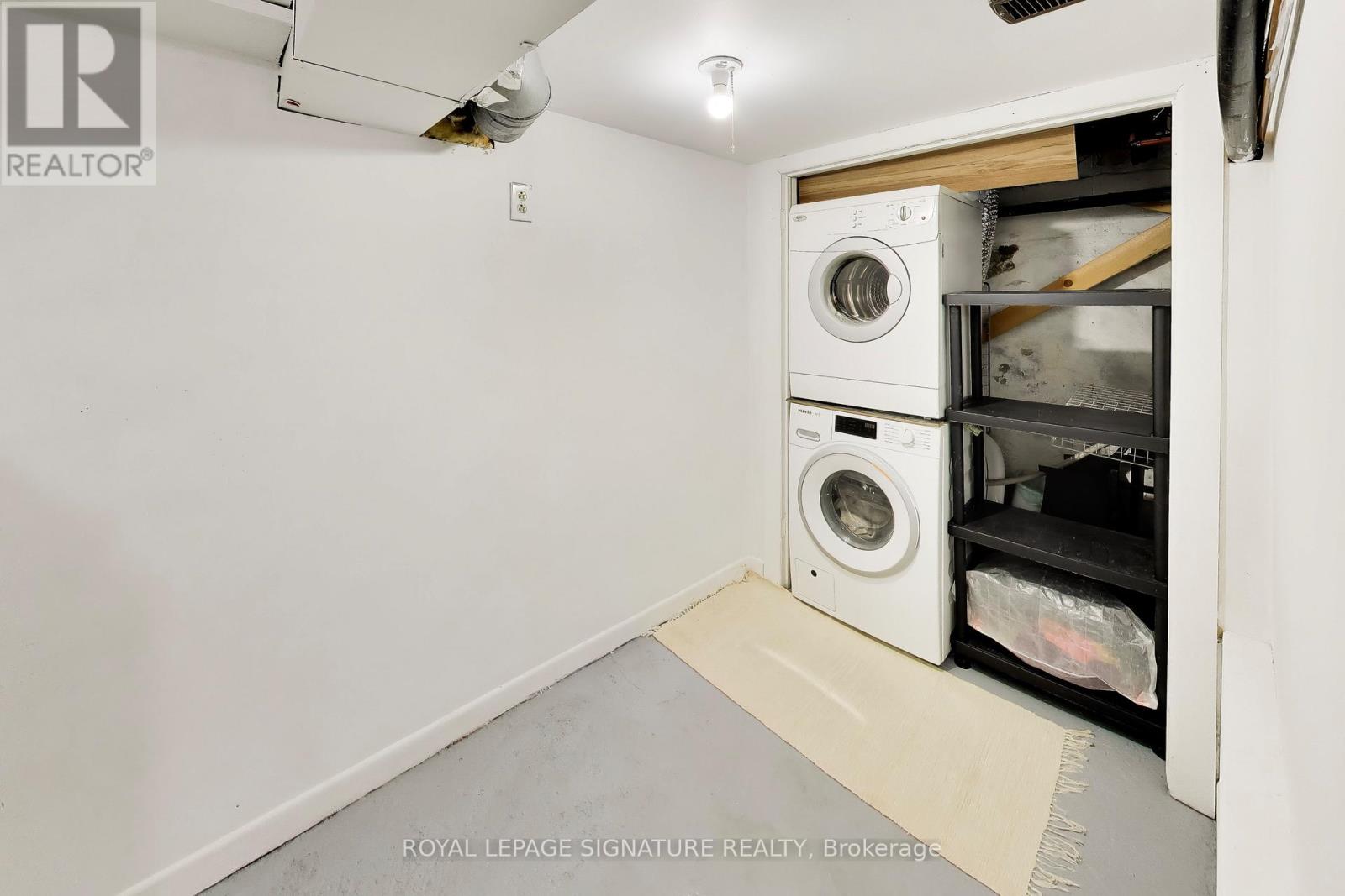 2102 GERRARD STREET E - 20
