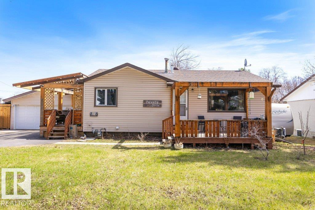 23 MAPLE DR - Image 3