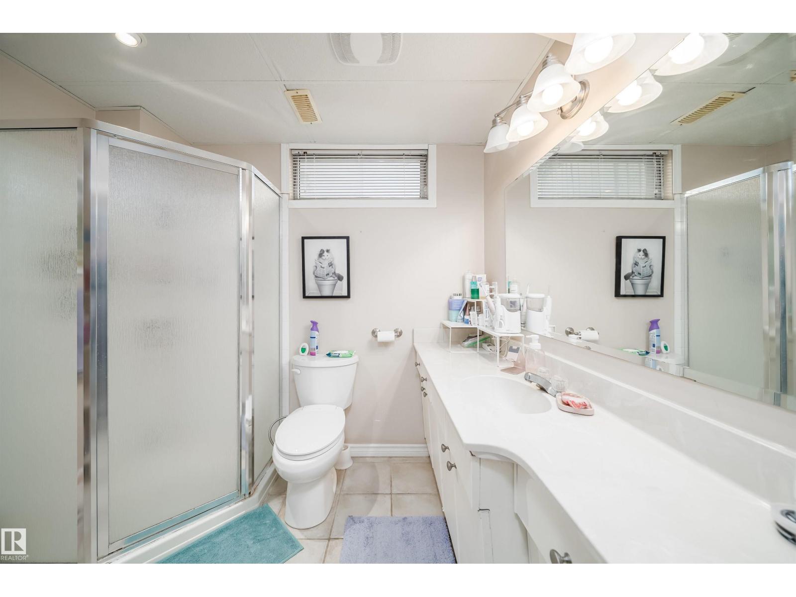 6403 132 ST NW - 44
