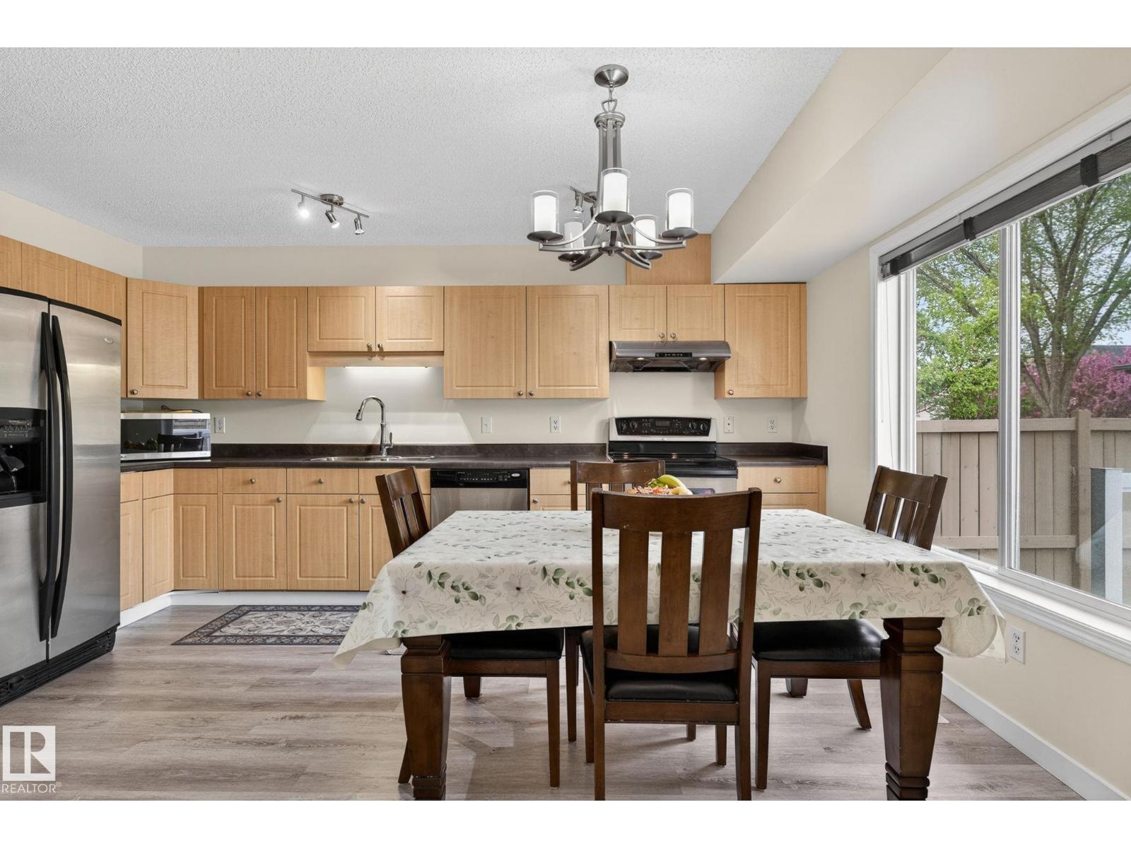 21244 90 AV NW - 8