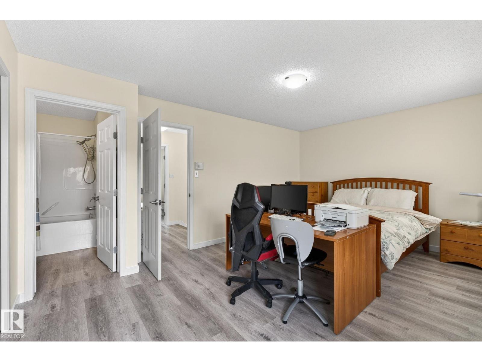 21244 90 AV NW - 18