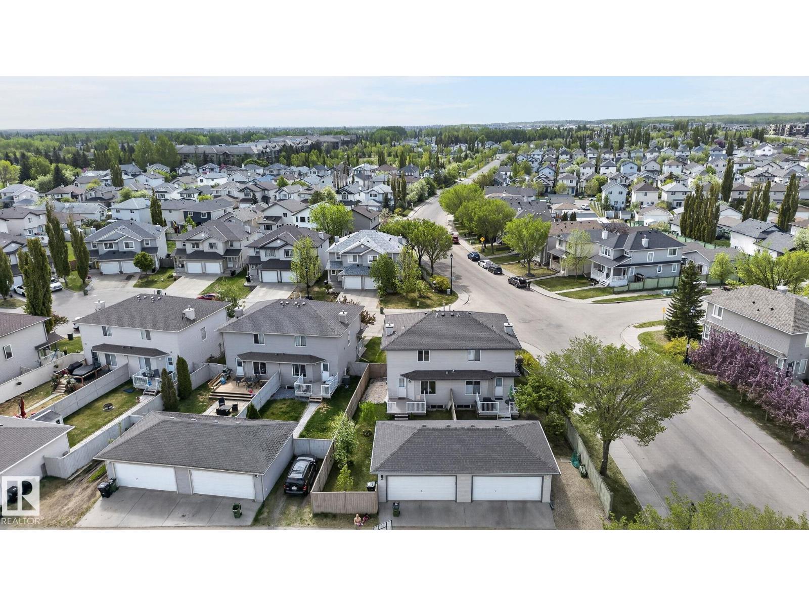 21244 90 AV NW - 39