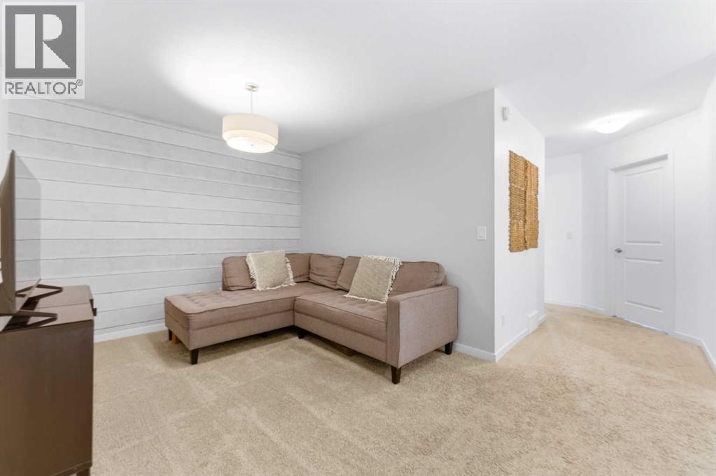 912 Seton Circle SE - 17