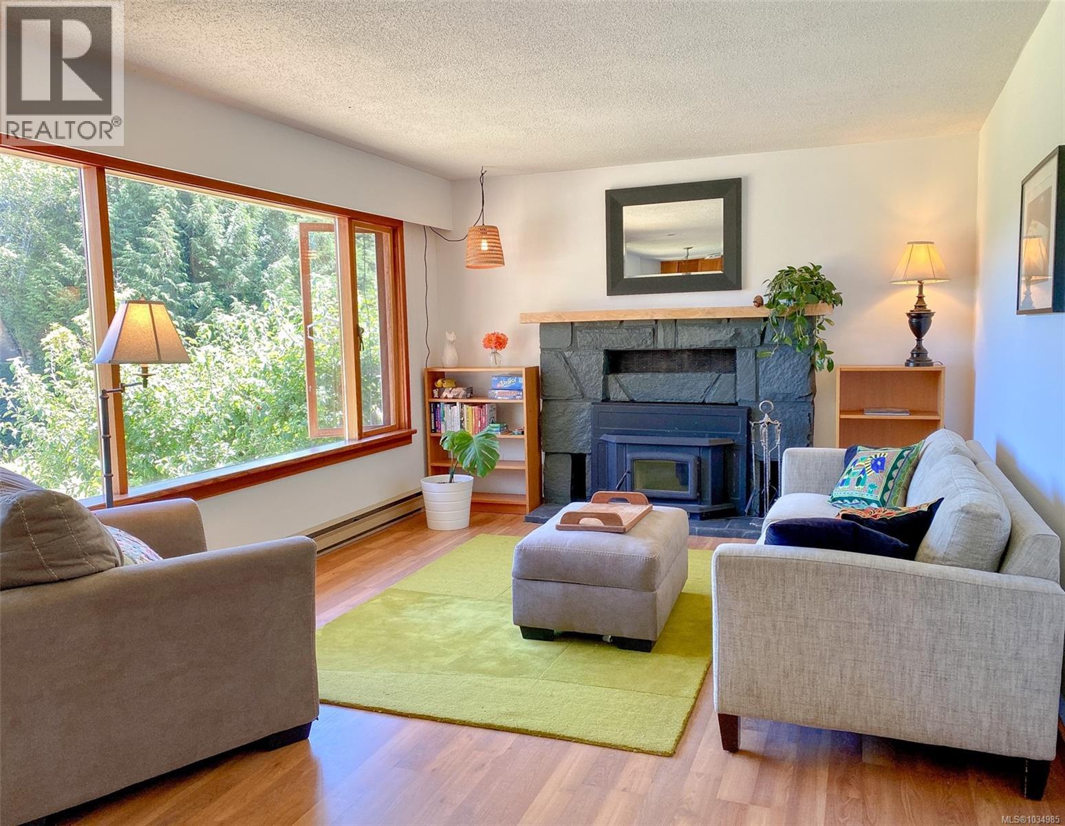841 Burrill Rd - 31