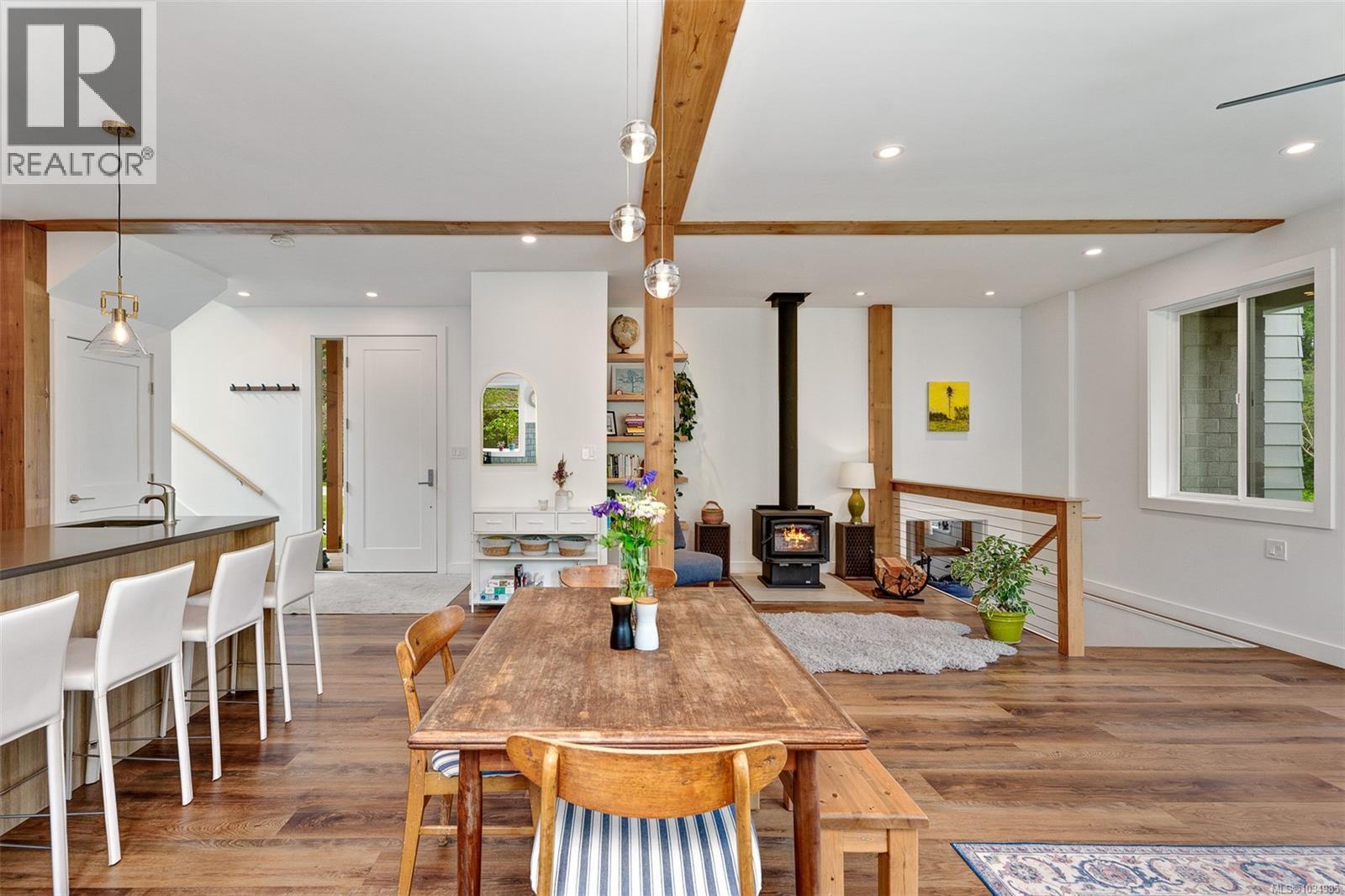 841 Burrill Rd - 9