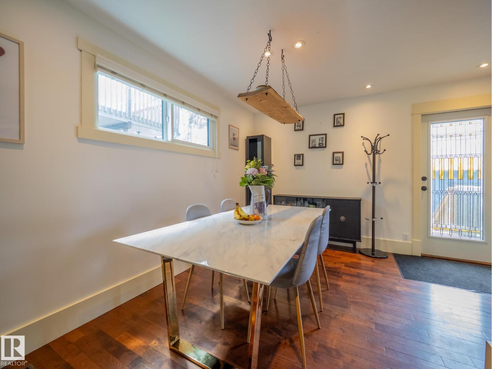 11314 68 ST NW - 8