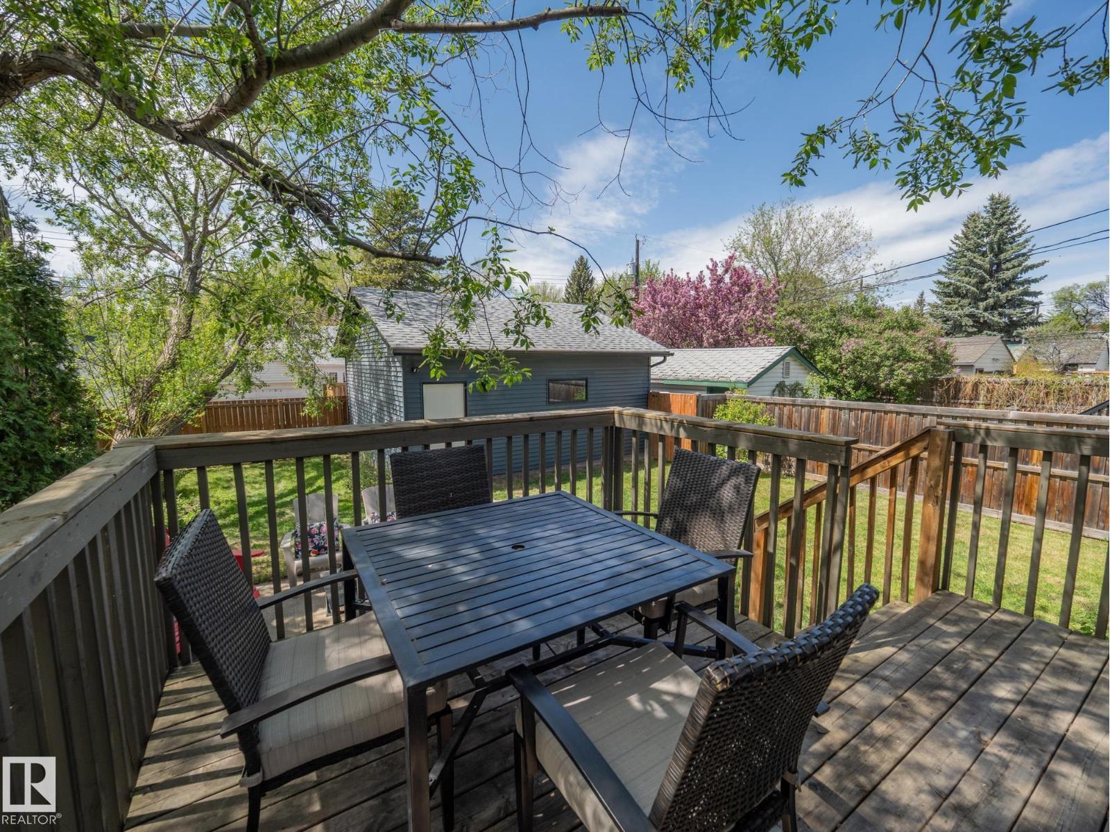 11314 68 ST NW - 35
