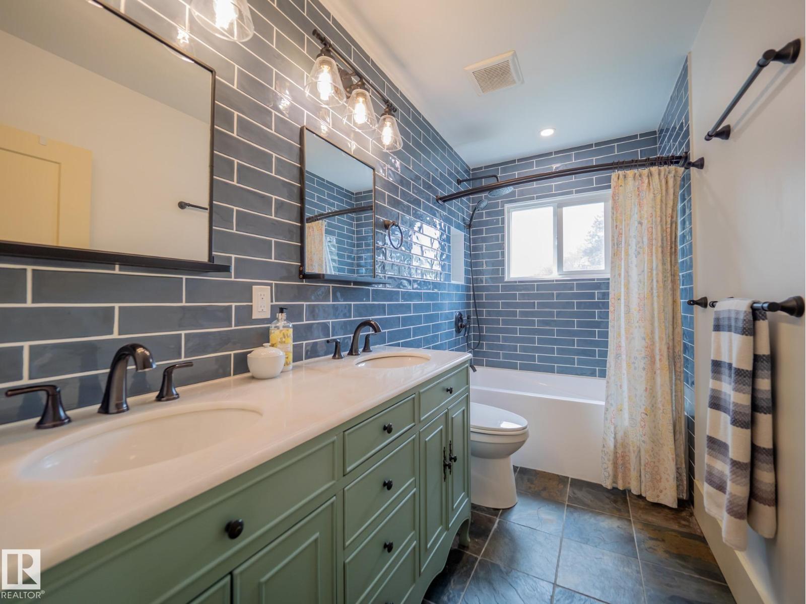 11314 68 ST NW - 21