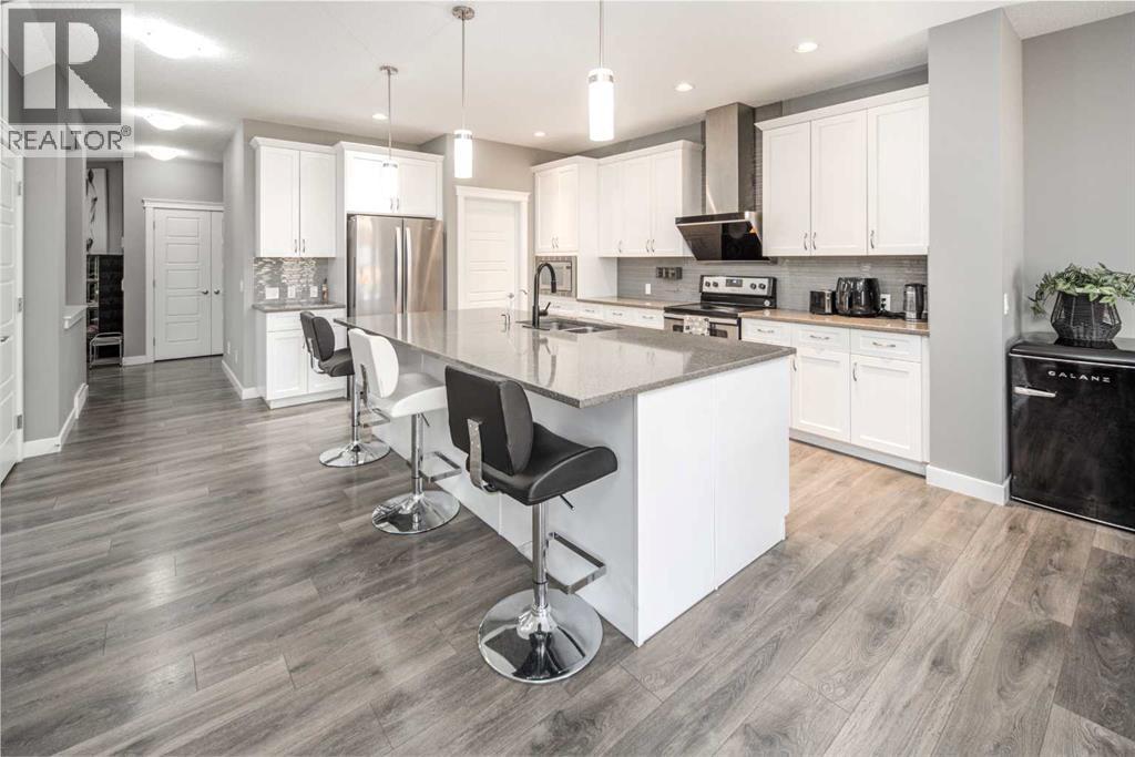 85 Legacy Glen View SE - 4