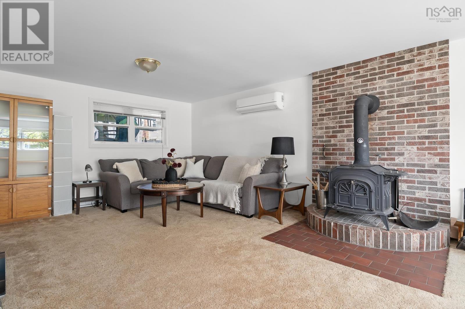 57 Hallmark Crescent - 29