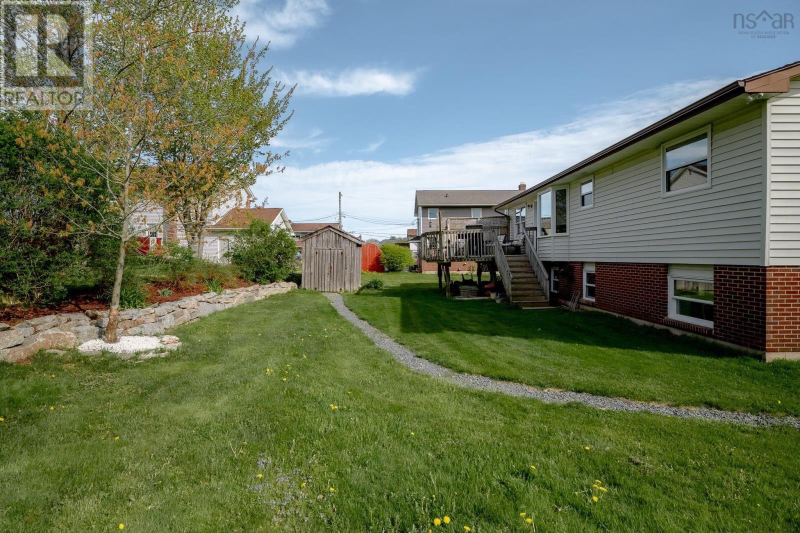 57 Hallmark Crescent - 40