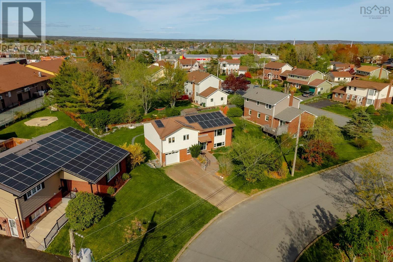 57 Hallmark Crescent - 43