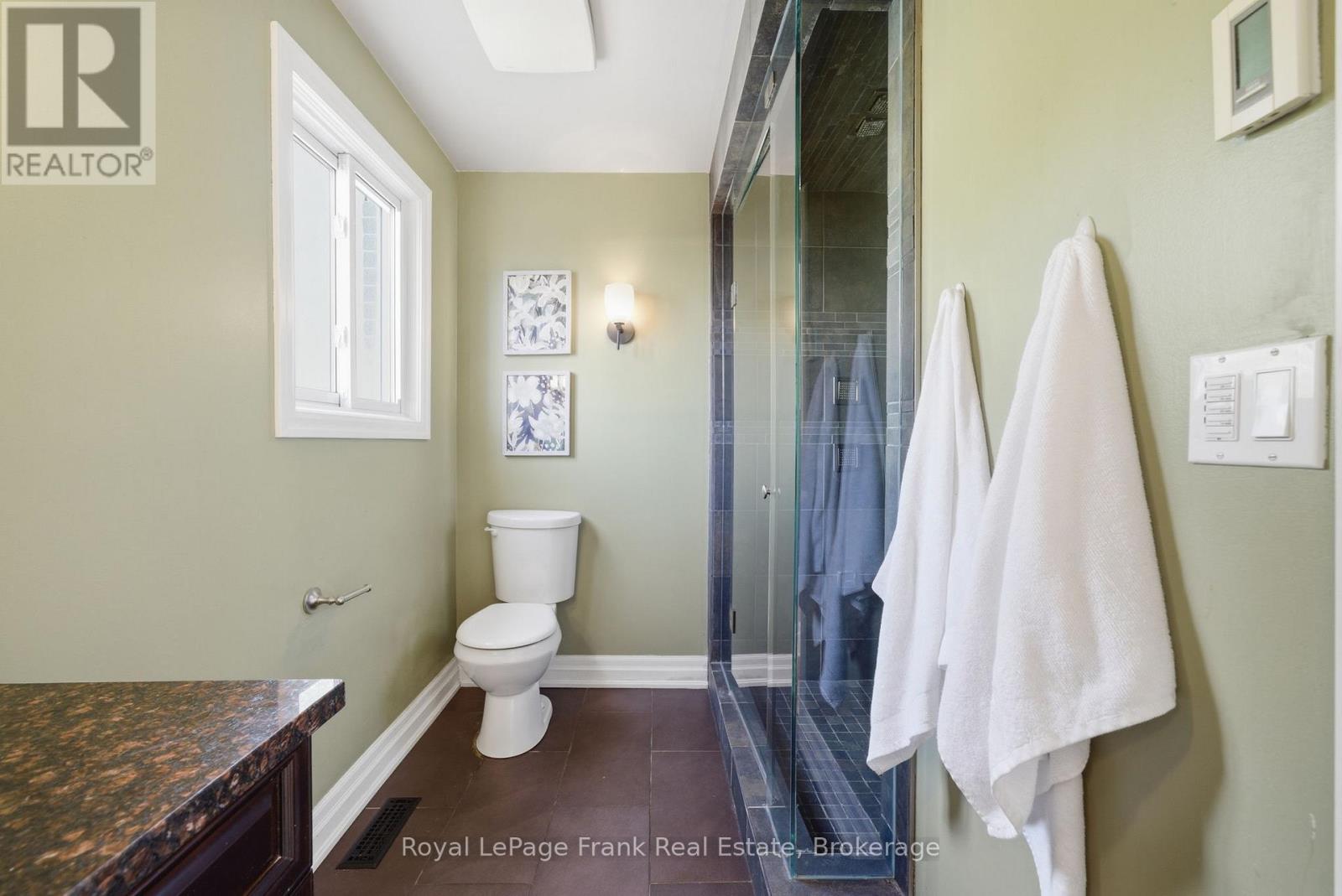 1014 VISTULA DRIVE - 21