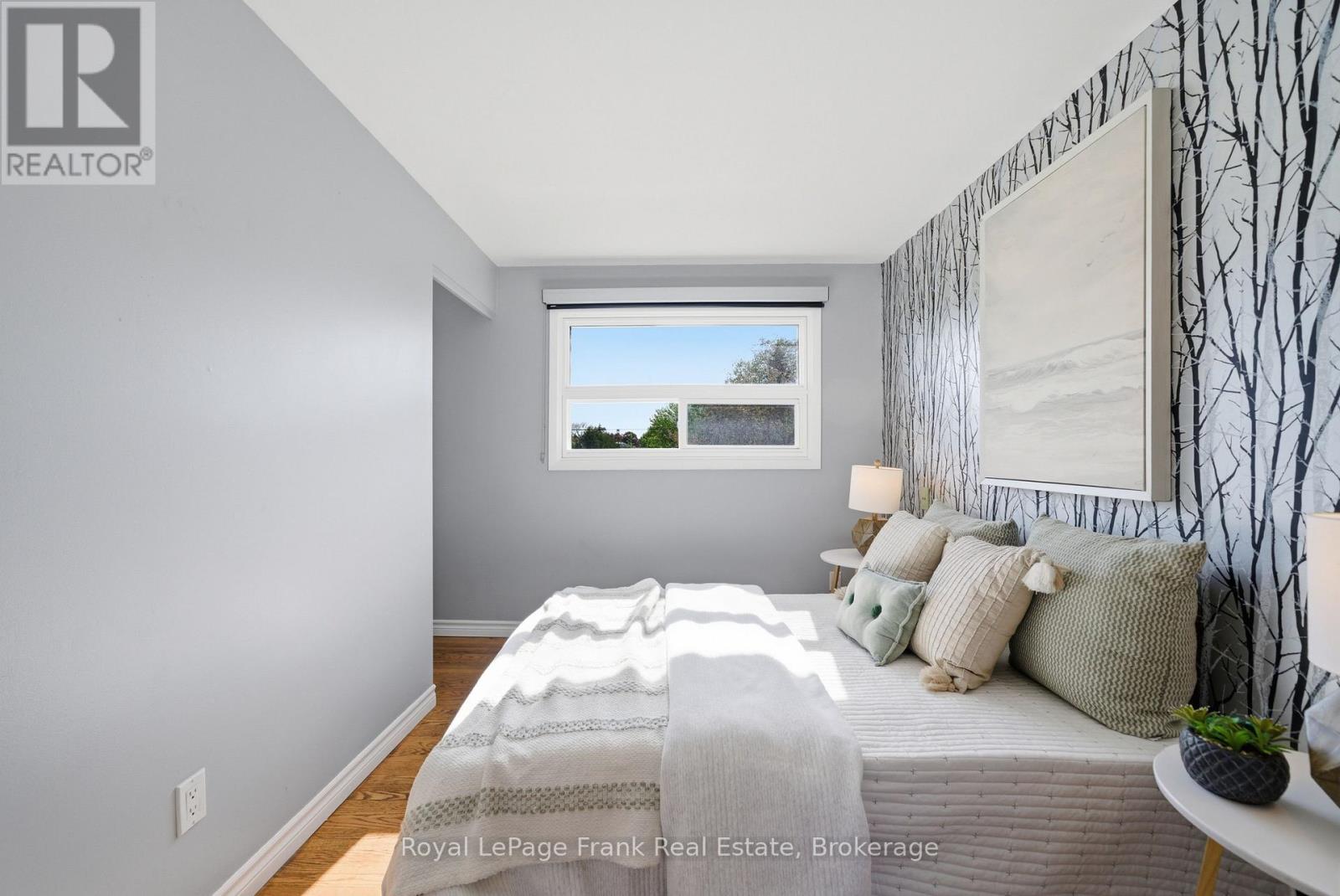 1014 VISTULA DRIVE - 23