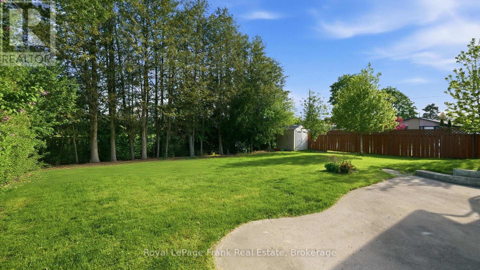 1014 VISTULA DRIVE - 41
